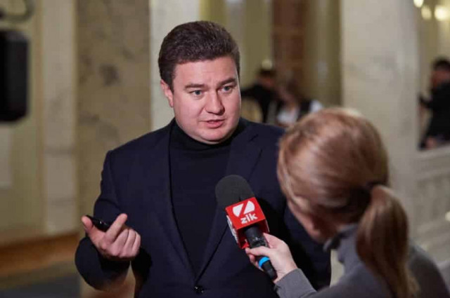 ТОП 5 мажоритарщиков-самовыдвиженцев, которые проходят в Раду без какой-либо партийной поддержки