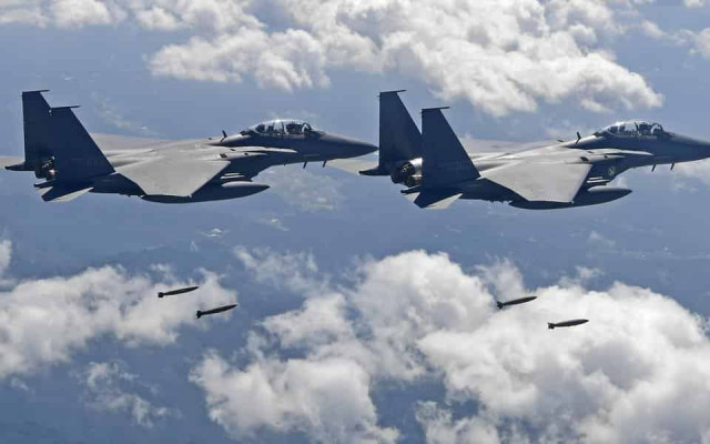 Истребители Южной Кореи открыли предупредительный огонь по российскому самолету