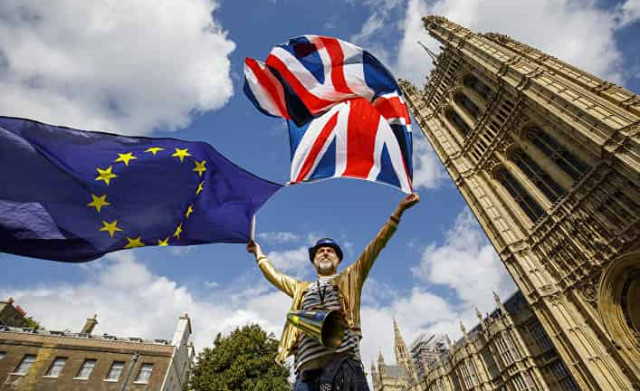 Россия может свободно подрывать британскую демократию