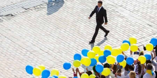 Trump, Queen Elizabeth II, and Macron congratulate Zelensky on Ukraine's Independence Day