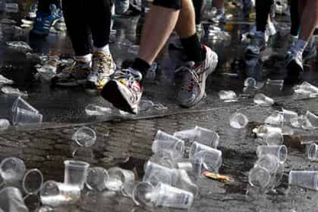 В Европе запретили пластиковую посуду