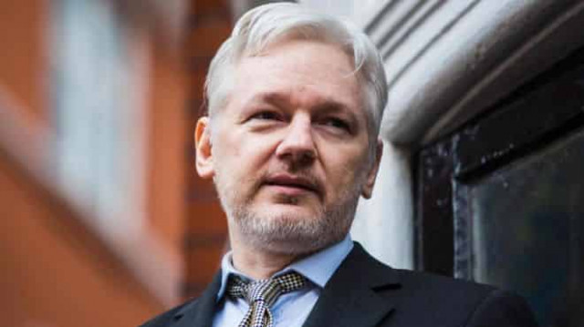 Скандально известный Ассанж не получит помощи Австралии