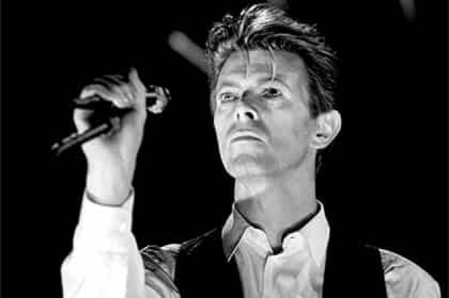 В продаже появится неизданный альбом Боуи 1974 года