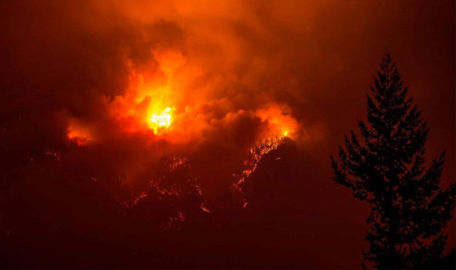 В Италии прошел огненный смерч