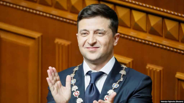 Зеленський отримав першу зарплату на посаді президента: відома сума