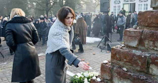 В Эстонии жертв Холокоста вспоминают второй день
