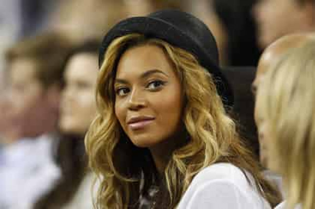 Тайна укусившей Бейонсе за лицо актрисы поставила фанатов в тупик
