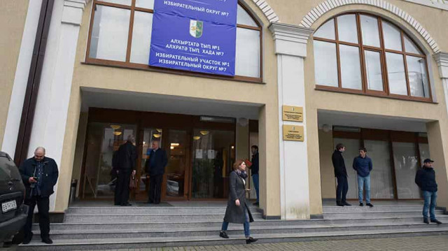 Выборы президента Абхазии перенесли на 25 августа
