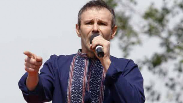 Зеленський в Золотому: Вакарчук розкритикував президента (ФОТО)