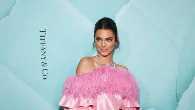 Kendall Jenner brings back 2000's one-shouldered tops
