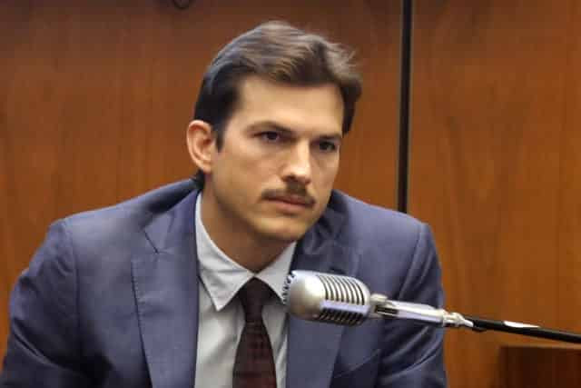 Актер Эштон Кутчер стал свидетелем в деле об убийстве
