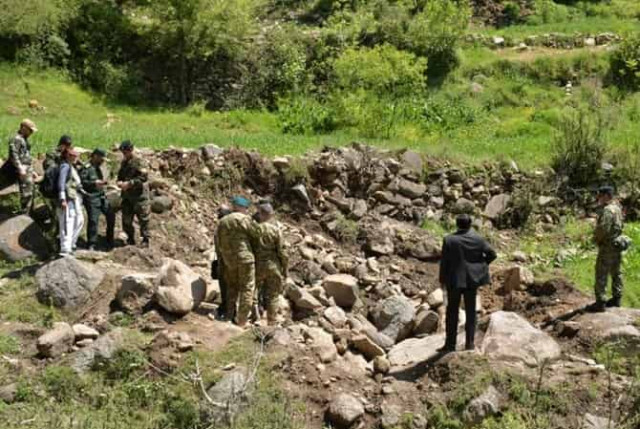 У Пакистані впав літак, загинули 17 осіб