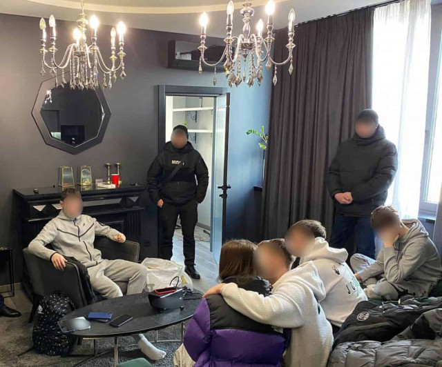 Блогеры насиловали девушек в Киеве ради контента