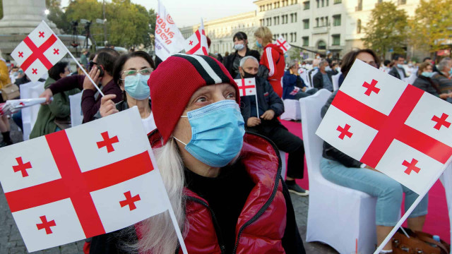 ЦИК: в парламент Грузии проходят девять политических сил
