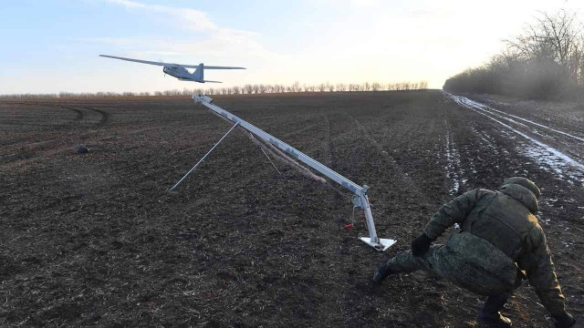 Два беспилотника атаковали воинскую часть в Крыму - росСМИ
