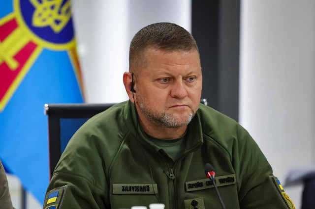 Початок дипломатичної карʼєри Залужного: екс-головнокомандувач ЗСУ вирушив до Британії