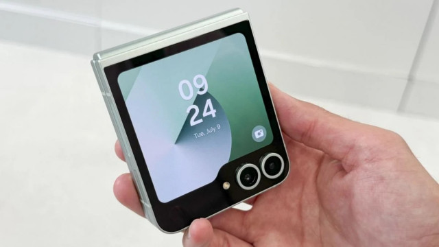 Новий складаний смартфон від Samsung може бути набагато дешевшим, ніж попередники
