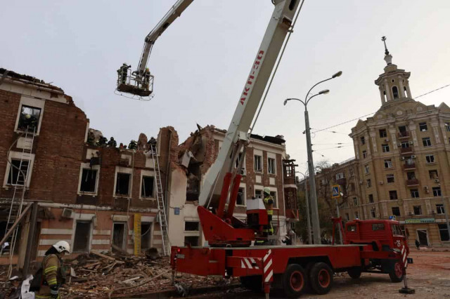 У Харкові на місці обстрілу виявили тіло другої жертви
