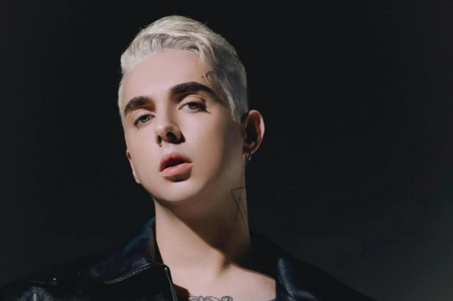 Melovin розповів про стосунки з чоловіком та його зраду: 