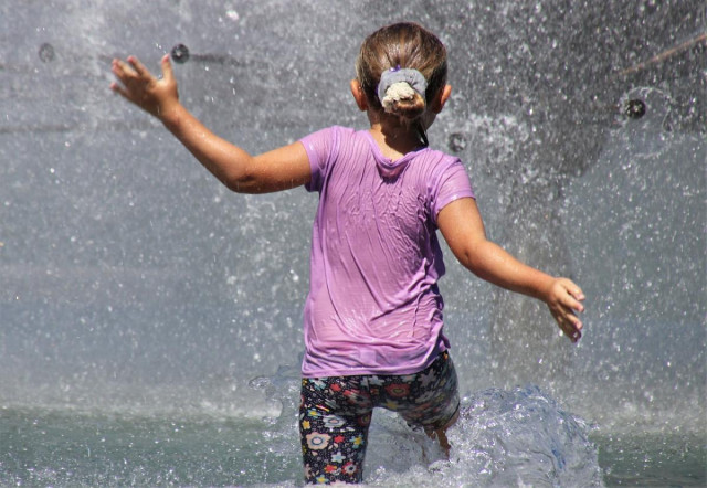 Синоптикиня розказала, де та коли чекати пік спеки в Україні
