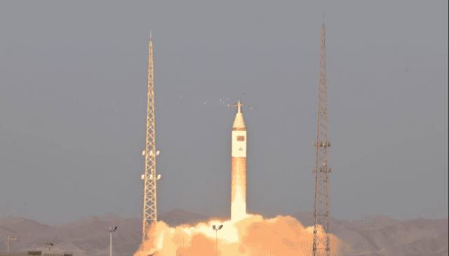 Китай успешно запустил экспериментальный спутник