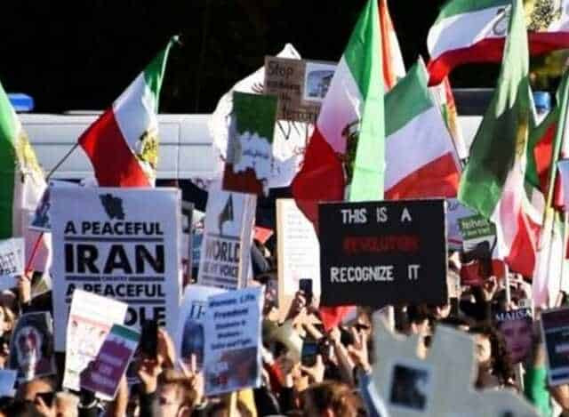 В Иране казнили участника протестов
