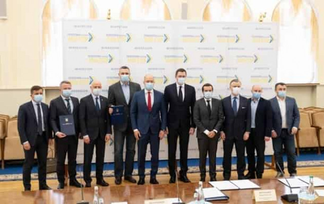 Тарифы на тепло и горячую воду останутся прежними