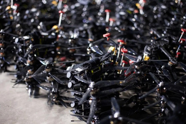 Китай припиняє постачання дронів, це критично важливо для війни в Україні, - Bloomberg
