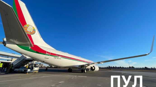 Лукашенко полетел к Путину
