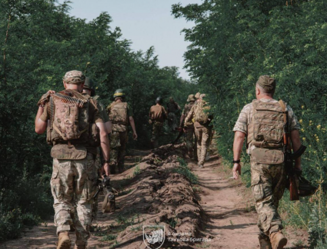 Армія України втрачає свої головні переваги, скочуючись до радянського підходу, - WSJ
