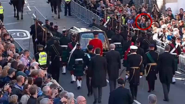 Британцы уже выстраиваются в очередь, чтобы проститься с Елизаветой II
