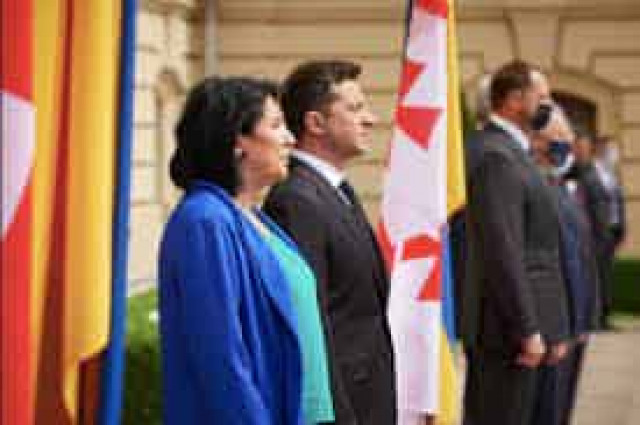 Президент Грузии Зурабишвили попросила Зеленского вернуть посла Украины в Тбилиси
