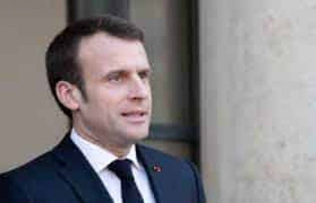 Макрон призвал приложить усилия для организации переговоров по Украине
