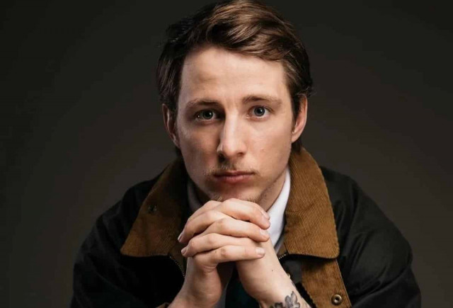 Рекордна кількість заявок: українки обвалили сайт СТБ через нового 