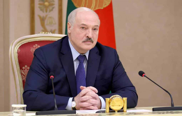 Лукашенко заявил, что Путин предлагает Зеленскому абсолютно приемлемый вариант договора

