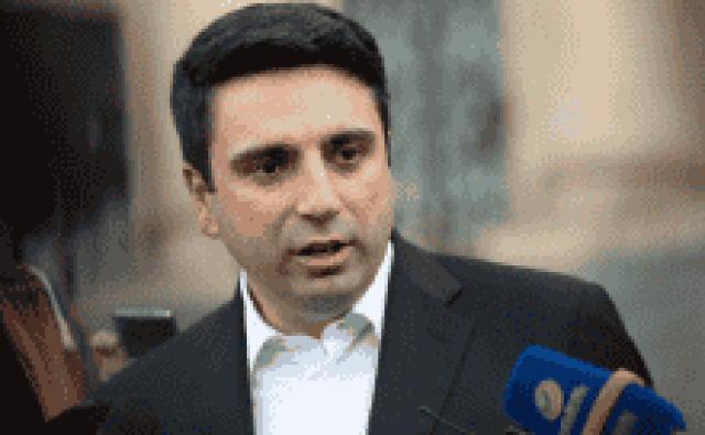 В Армении прямо раскритиковали Россию и ОДКБ из-за реакции на обстрелы со стороны Азербайджана
