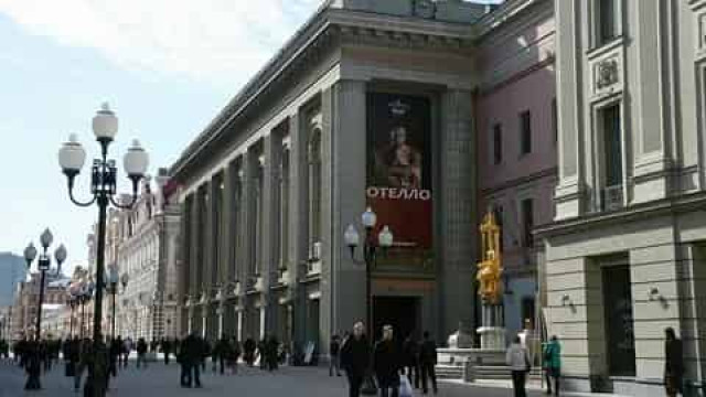 Директор Театра имени Вахтангова прокомментировал введение QR-кодов