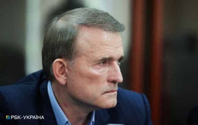 Зачем Медведчук России: версии Буданова и Ермака
