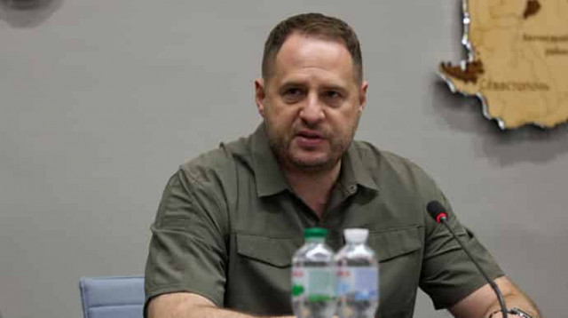 Ермак в начале войны рассылал фото убитых россиянами детей мировым лидерам, чтобы те дали помощь – WP
