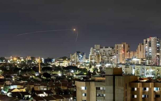 Израиль обстрелял юг Ливана в ответ на ракету