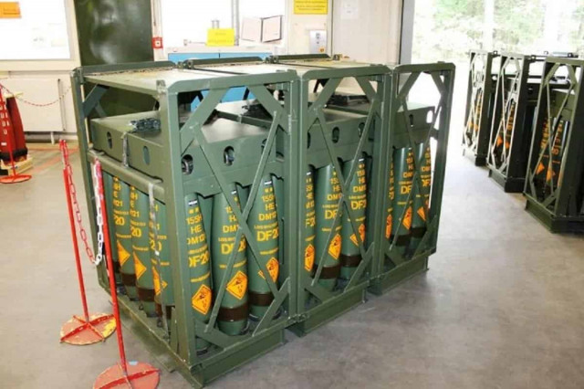 ЄС серйозно відстає від планів з постачання Україні боєприпасів, - Bloomberg
