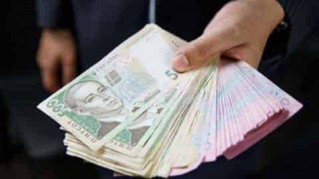 Выплаты ФОПам по 8 тысяч гривен: кто и когда получит деньги