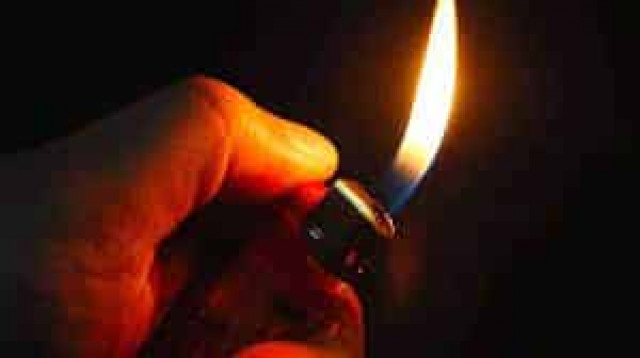 17-летний житель Кривого Рога поджег свою беременную девушку. ФОТО