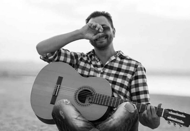 Відомий український співак розповів про стосунки з колишньою після скандального розлучення
