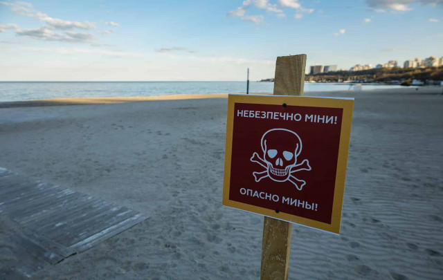 Гуменюк попереджає про посилення мінної небезпеки на узбережжях півдня України
