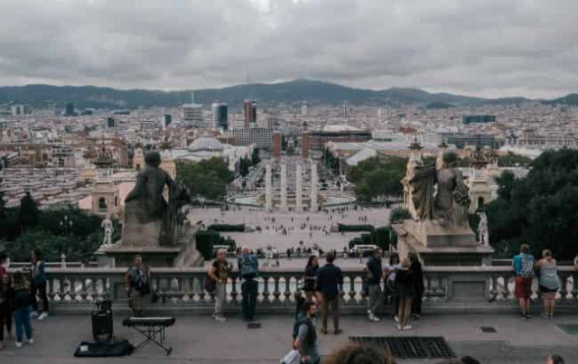 Вопреки санкциям. Какая европейская страна массово принимает в гости россиян
