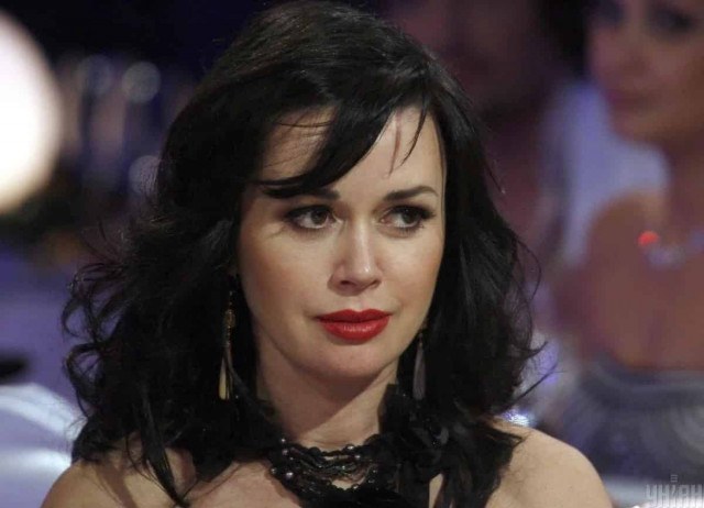 Померла відома російська акторка Анастасія Заворотнюк
