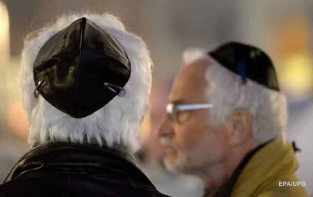 Под Киевом открыли первый в Украине памятник жертвам еврейских погромов