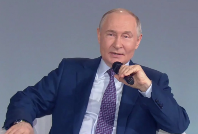 Трамп пропонує Путіну мир, але Кремль відмовляється: в Atlantic Council розкрили причини
