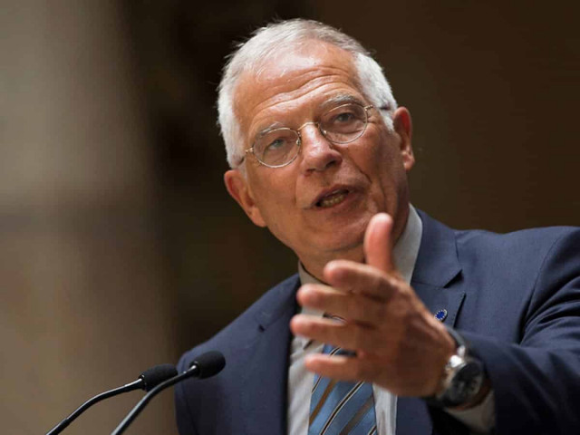 Путин должен заплатить за совершенные военные преступления - Боррель
